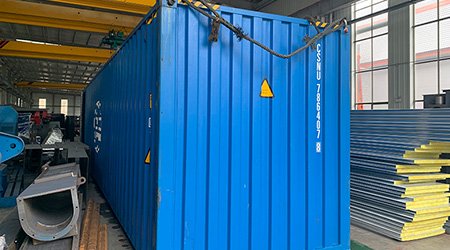 Q6927鋼板拋丸機發(fā)往匈牙利